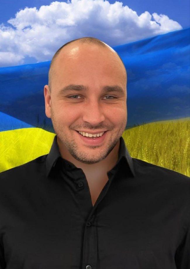 Новини Вінниці - фото з Живий коридор для Героя: Вінниця прощатиметься з 37-річним Захисником Дмитром Осипенком