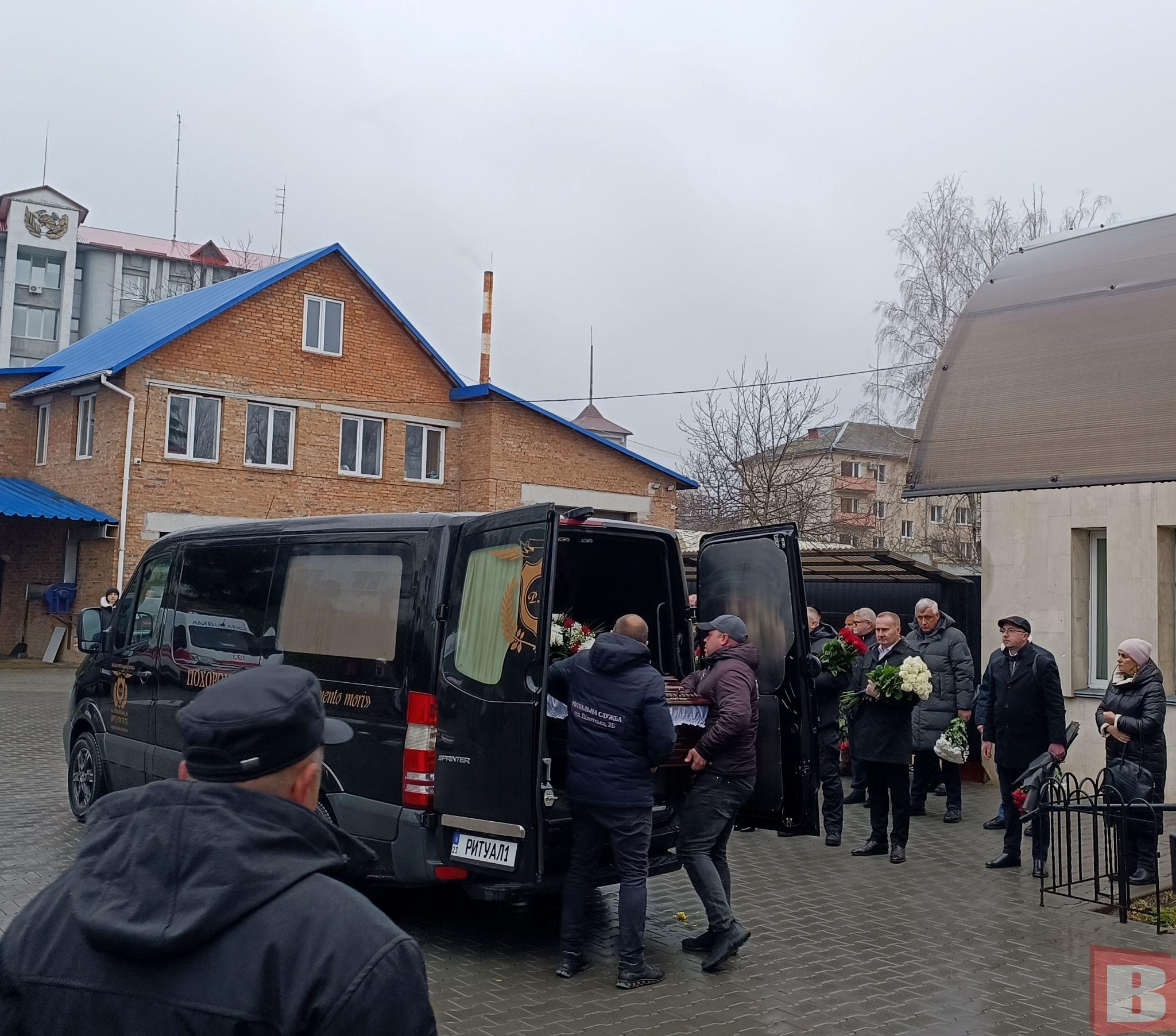 Новини Хмельницького - фото з «Раптово зупинилось серце». Попрощались з екс головою ОДА Дмитром Габінетом