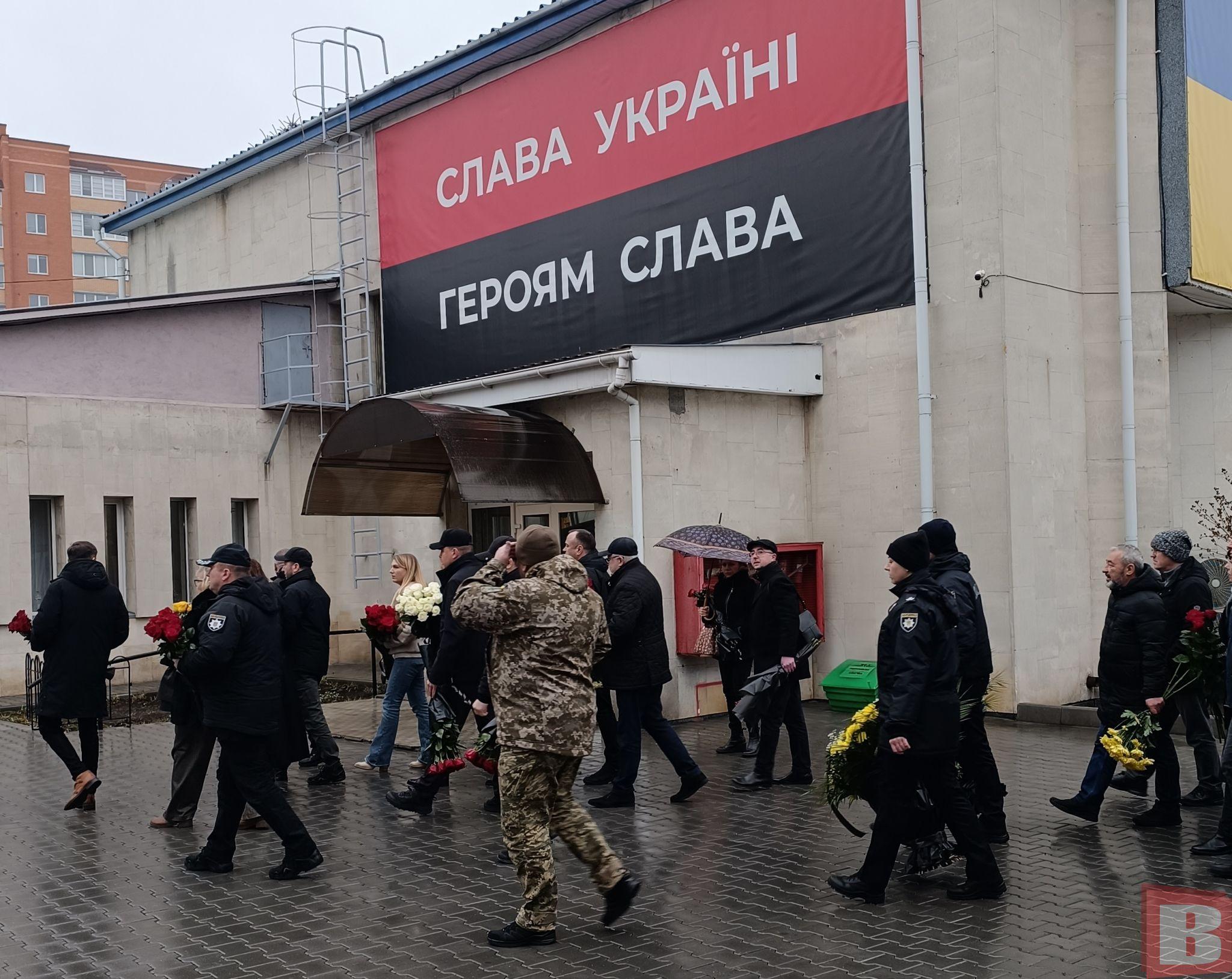Новини Хмельницького - фото з «Раптово зупинилось серце». Попрощались з екс головою ОДА Дмитром Габінетом