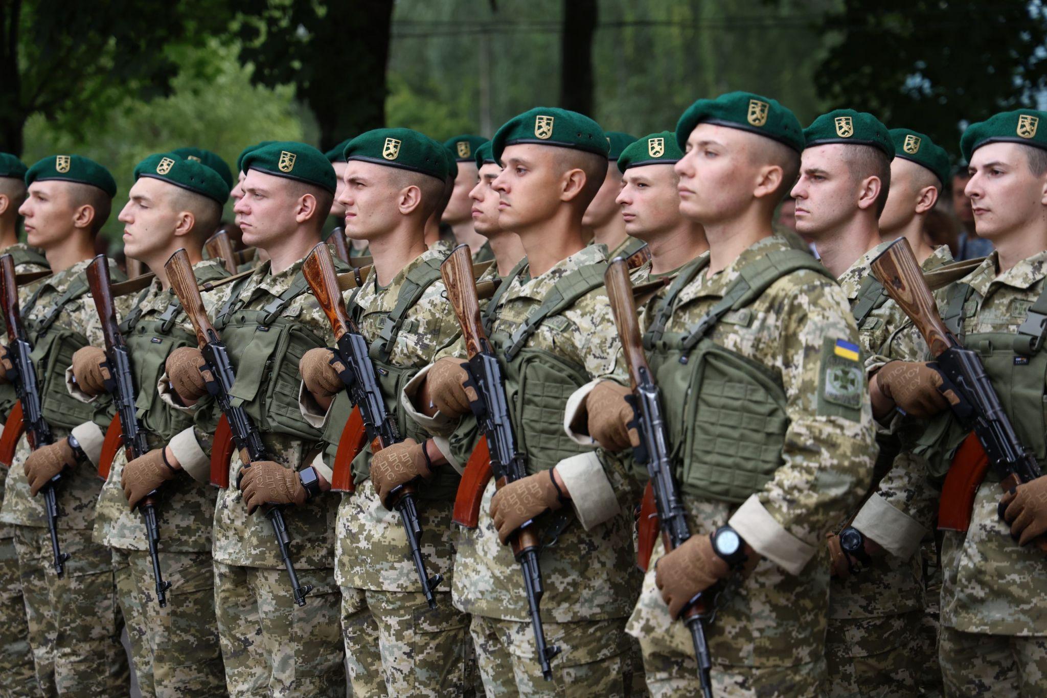 Новини Хмельницького - фото з Понад 30 років готують прикордонників: історія заснування НАДПСУ імені Богдана Хмельницького