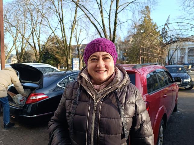 Новини Тернополя - фото з В магазинах Київстар чималі черги: тернополяни змінюють тарифи через зростання вартості