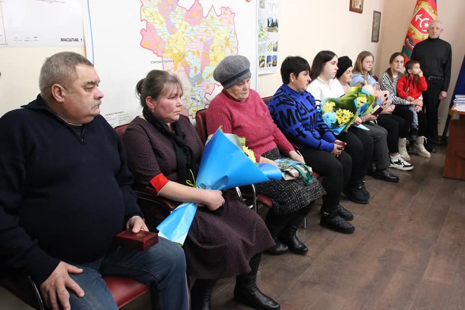 Новини Хмельницького - фото з Трьох воїнів з Хмельницького району відзначили посмертно. Імена