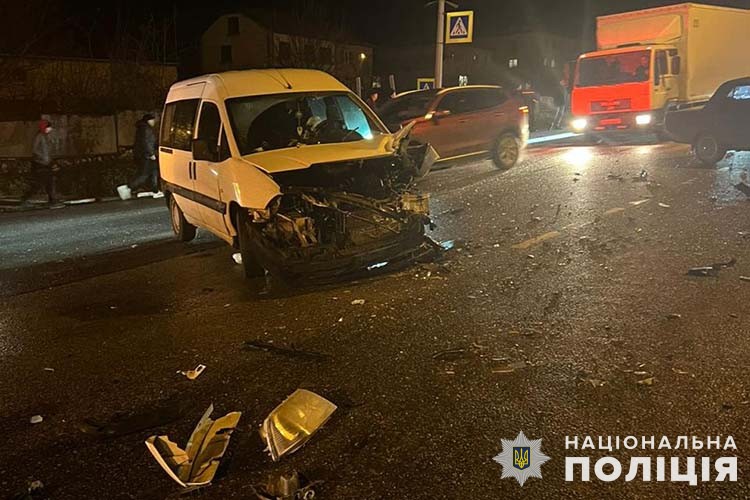 Причини аварій, які трапилися на дорогах області, з'ясовують поліцейські Тернопільщини