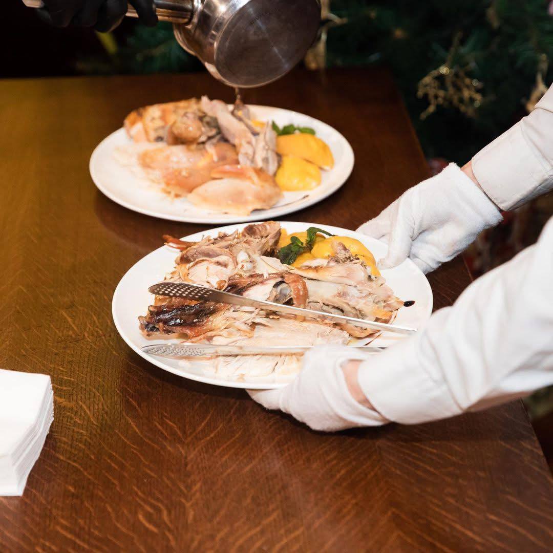 Новини Тернополя - фото з Новорічні корпоративи 2025: скільки коштує відсвяткувати у Тернополі та що пропонують