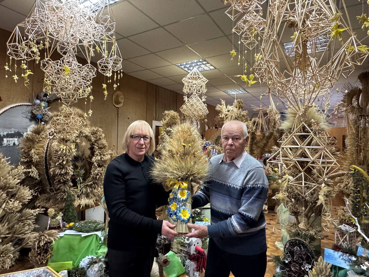 Новини Тернополя - фото з Дідух з Тернопільщини приїхав на Херсонщину