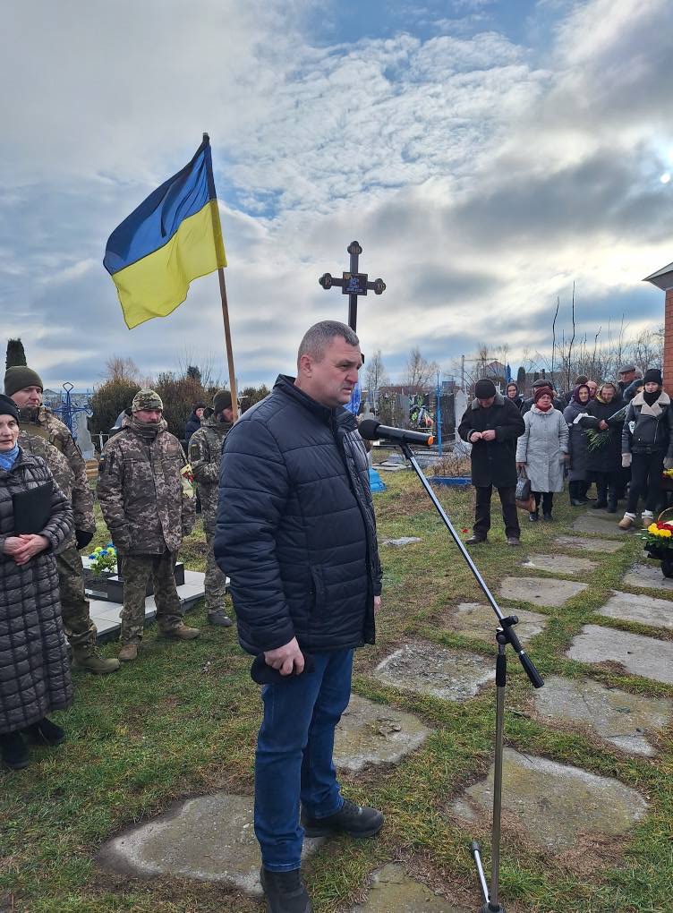 Новини Козятина - фото з Мама померла і не дізналася, що її любий син Юрій днем раніше загинув на фронті.