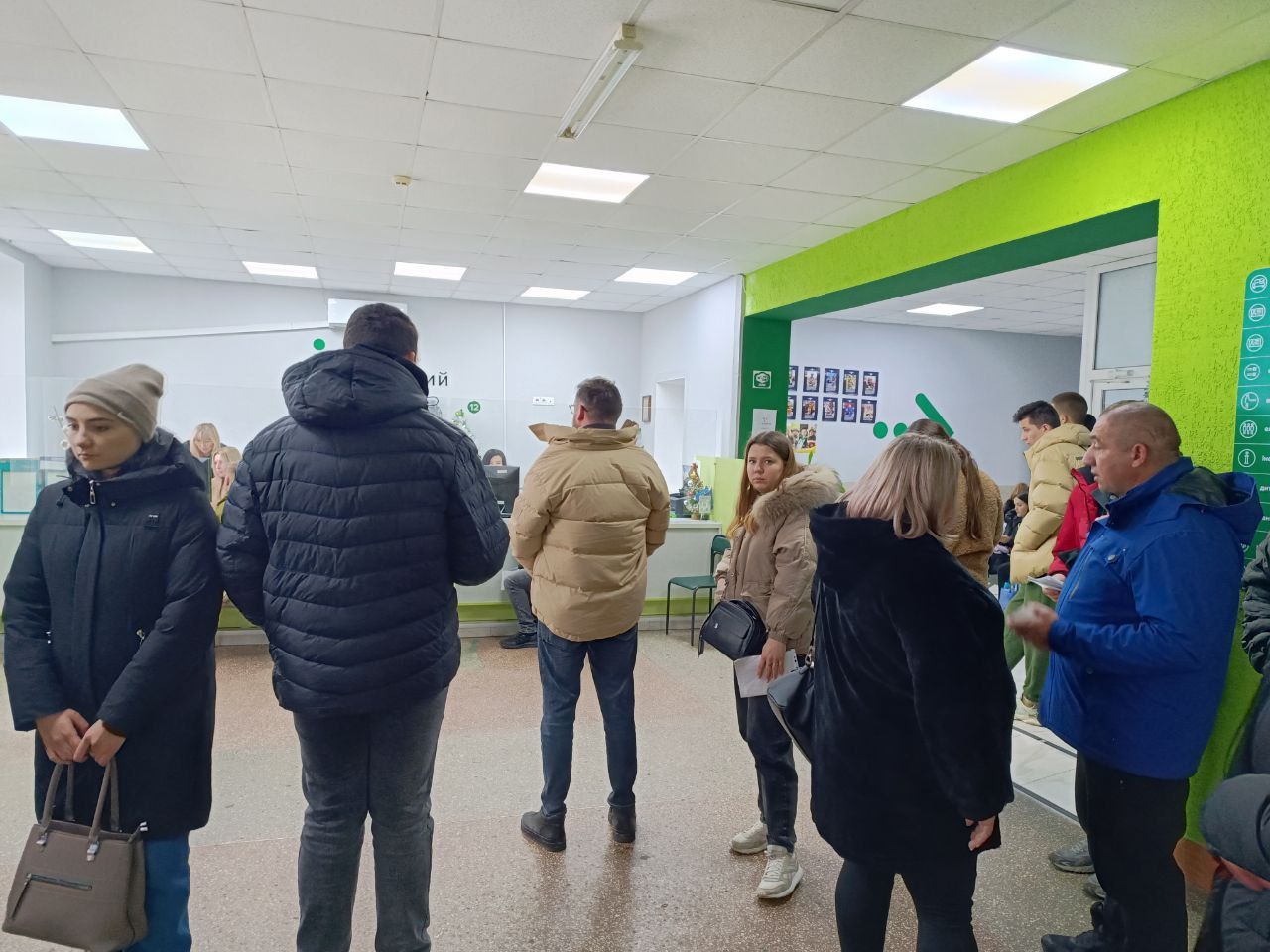 Новини Вінниці - фото з Черги у Вінницькому сервісному центрі МВС: яка причина і чи змінилась ситуація?