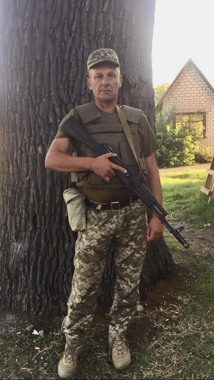 Новини Тернополя - фото з «На щиті» повертаються Герої з Тернопільщини Богдан Іванюта, Віктор Шевчук та Андрій Пасічник На зображенні може бути: 1 особа