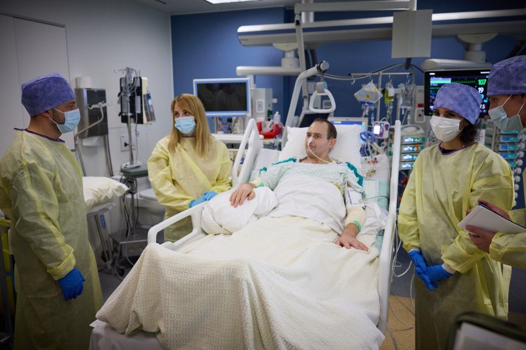 Новини Тернополя - фото з Життя після вогняного пекла: тернопільський захисник бореться за здоров'я та мріє потримати дитину на руках