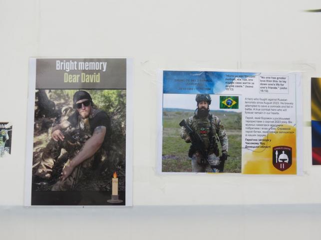 Новини Тернополя - фото з Поклали життя за Україну: як у Тернополі вшановують загиблих іноземних добровольців