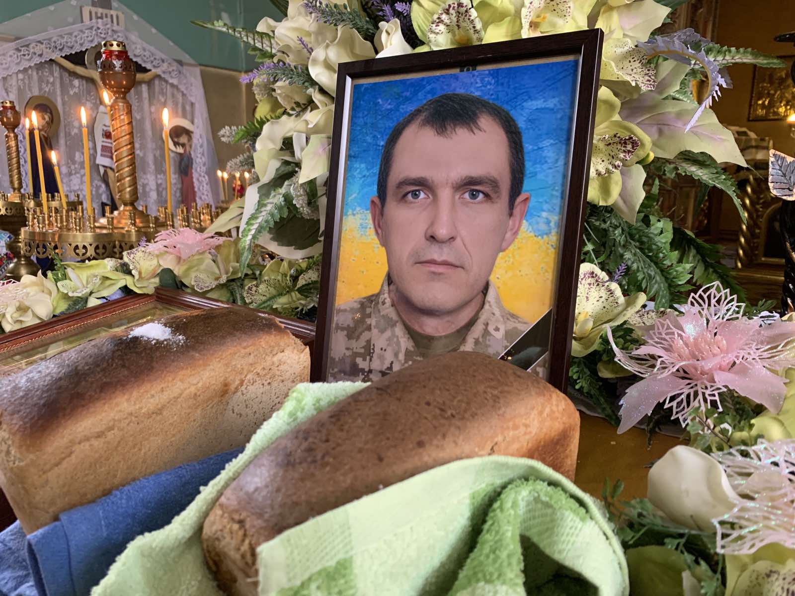 Новини Хмельницького - фото з На Хмельниччині попрощались із трьома воїнами. Імена
