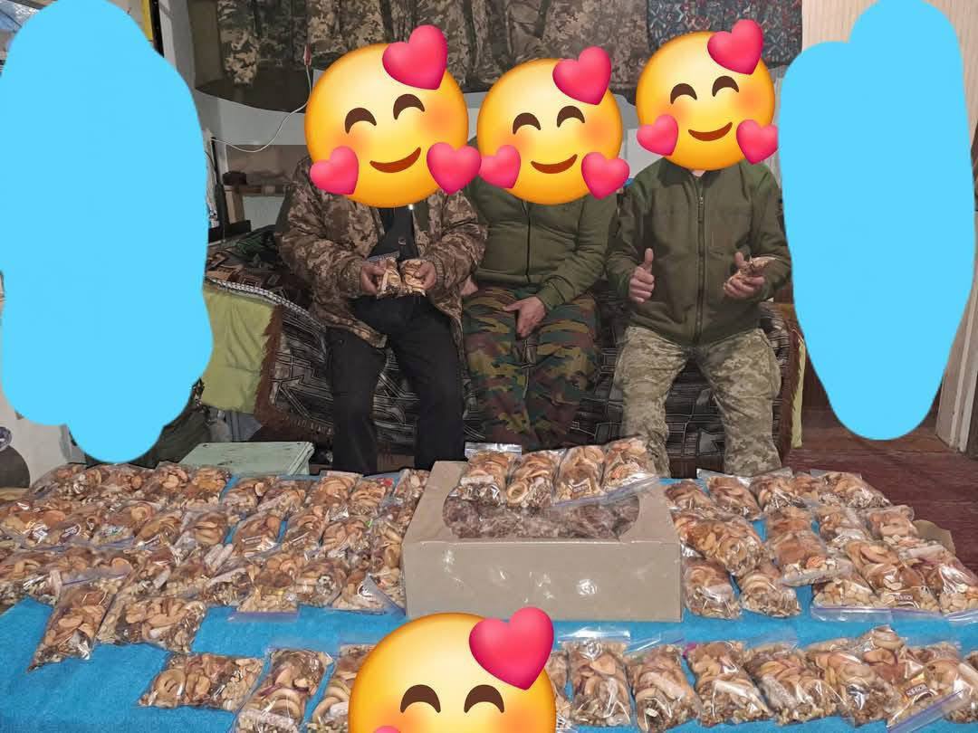 Новини Тернополя - фото з Від окопних свічок до консервації: родина на Теребовлянщині об'єднує людей для допомоги ЗСУ