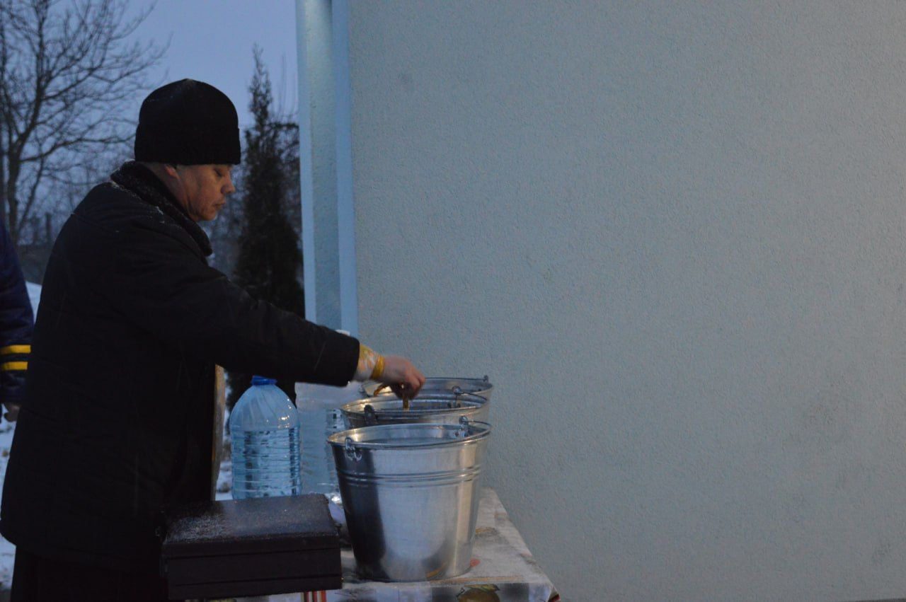 Новини Хмельницького - фото з Із кранів хмельничан 6 січня тектиме свячена вода