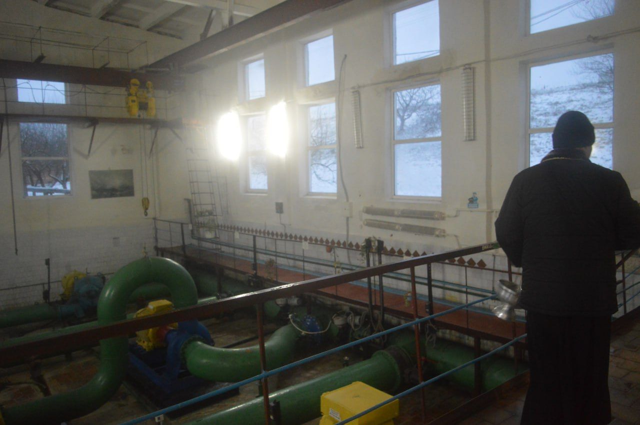 Новини Хмельницького - фото з Із кранів хмельничан 6 січня тектиме свячена вода