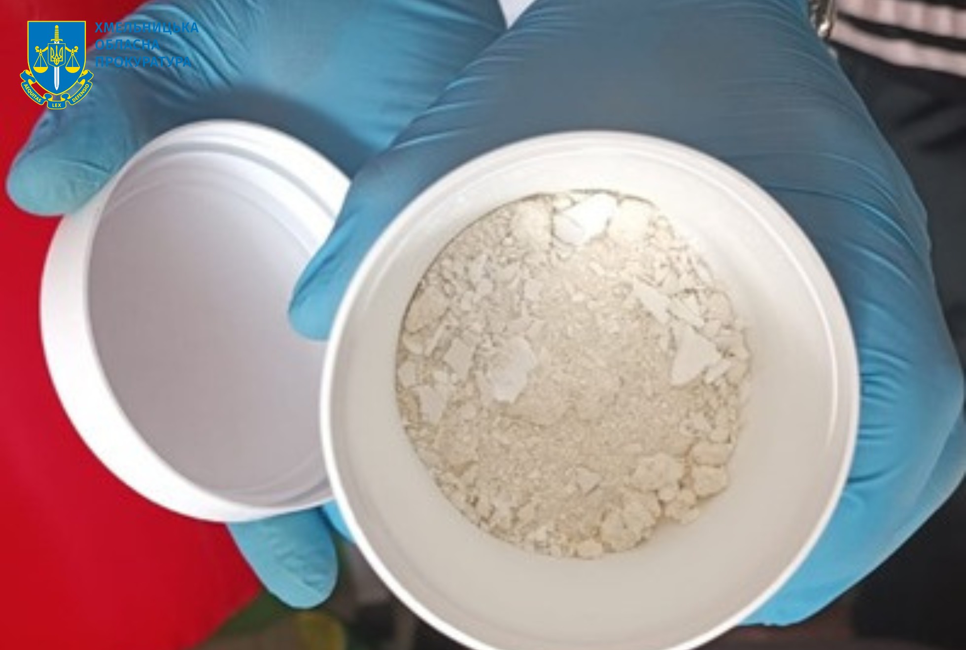 Нет описания фото.