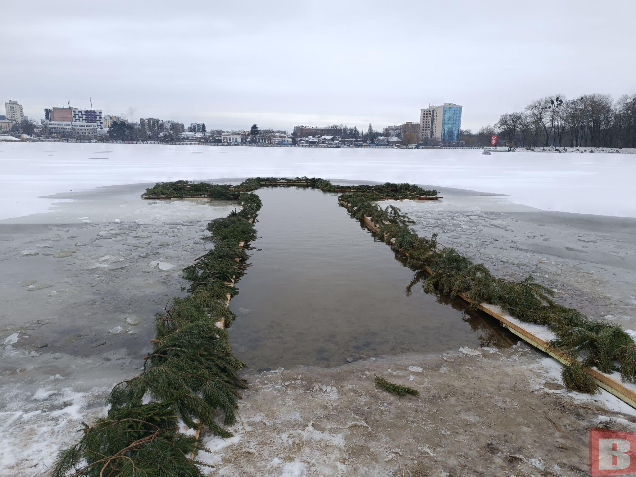 Новини Хмельницького - фото з Як хмельничани занурювались в ополонку на Водохреще (РЕПОРТАЖ)