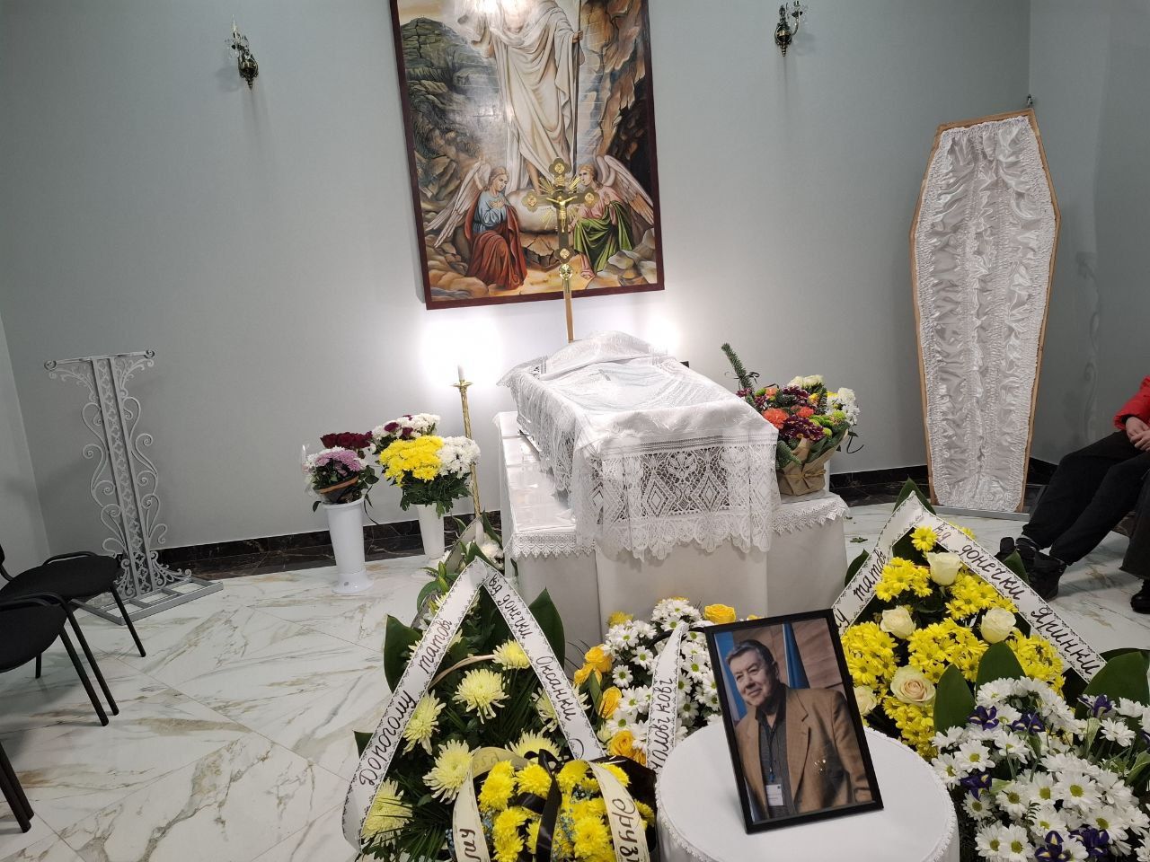 Новини Тернополя - фото з Тернопіль прощається з відомим журналістом Олегом Снітовським