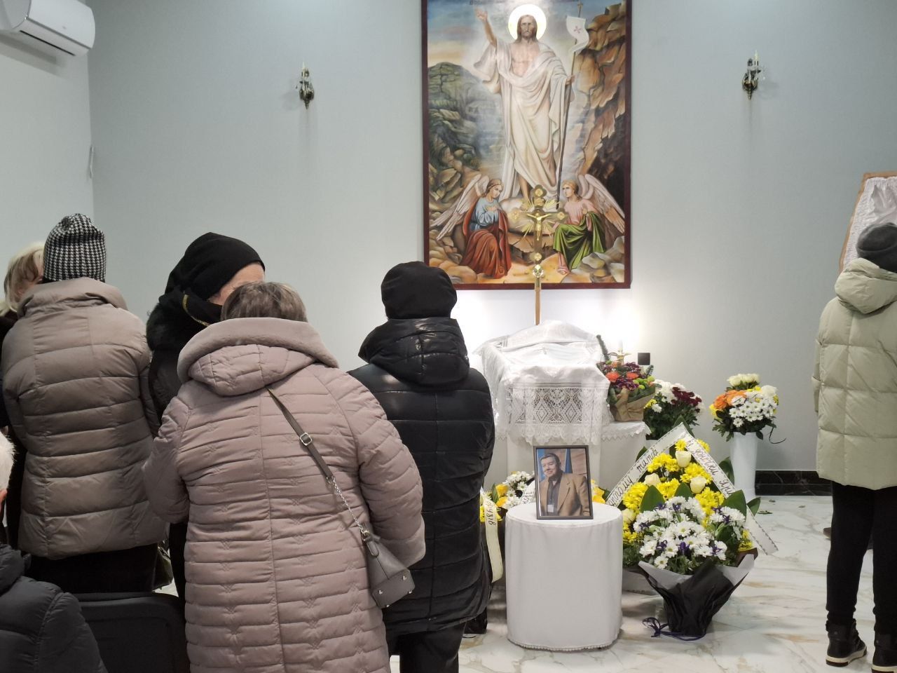 Новини Тернополя - фото з Тернопіль прощається з відомим журналістом Олегом Снітовським