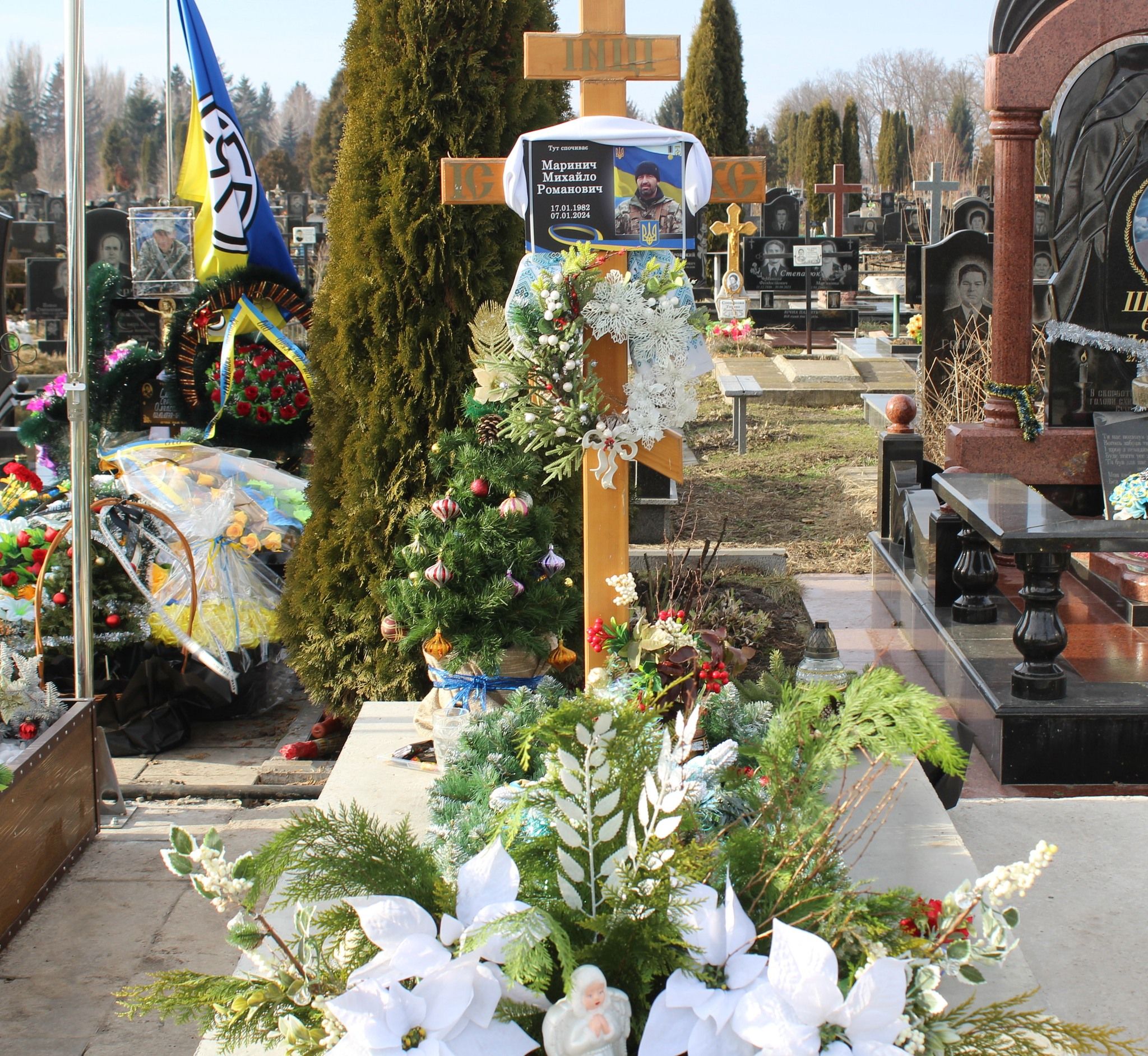 Новини Козятина - фото з Рік тому ми попрощалися з Героєм Михайлом Мариничем