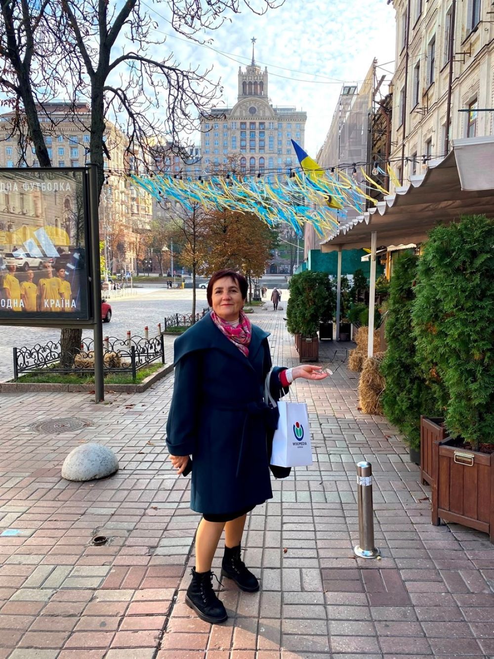 Новини Вінниці - фото з «Як зустрілася із засновником Вікіпедії»: вчителька з Бара подала до вільної енциклопедії понад 500 статей та 4000 фото