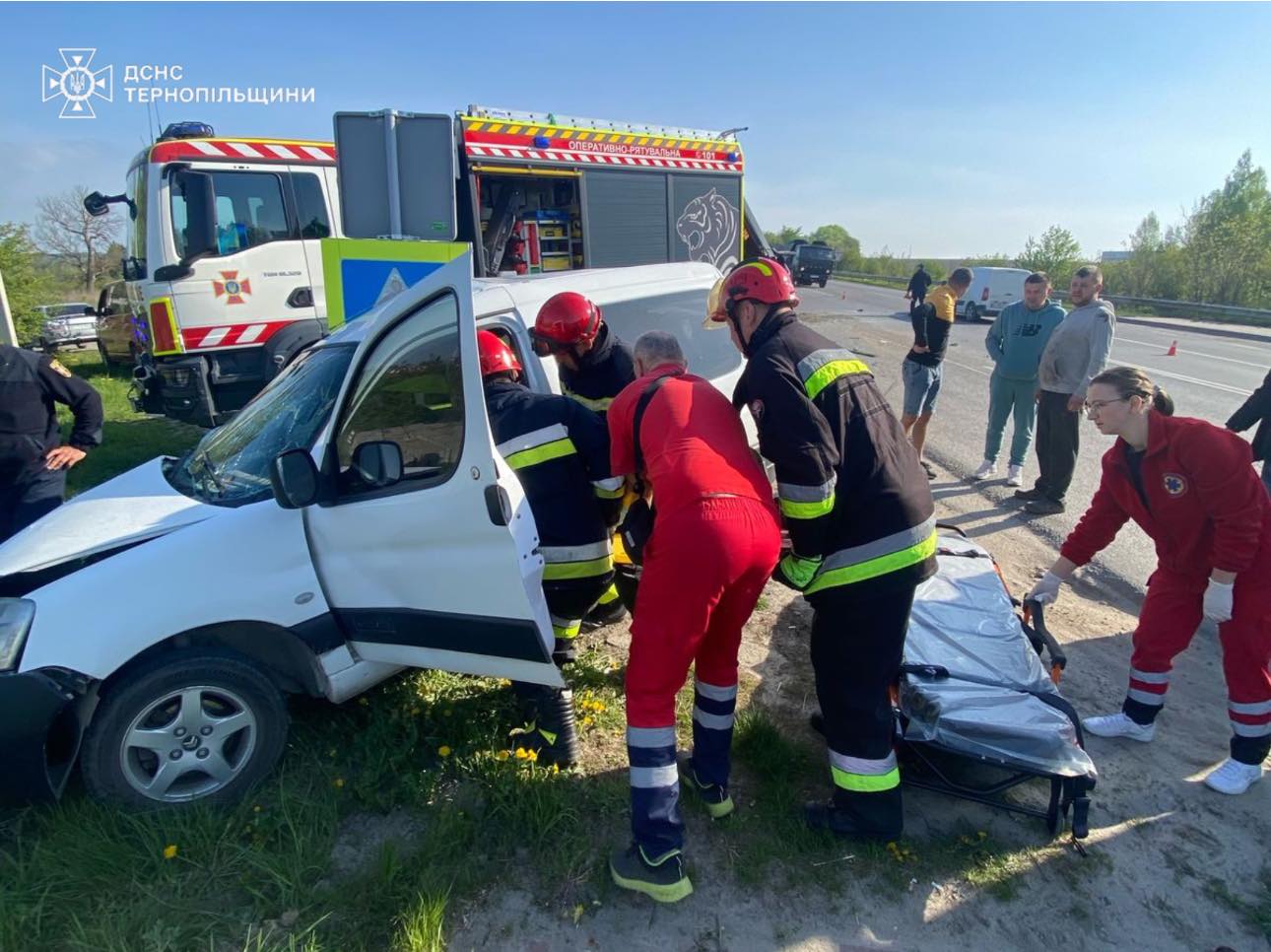 Новини Тернополя - фото з Аварія біля Шляхтинців: травми отримали троє людей