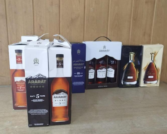 Новини Вінниці - фото з З Молдови до Вінниччини жінка хотіла незаконно провезти 23 пляшки бренді та коньяку