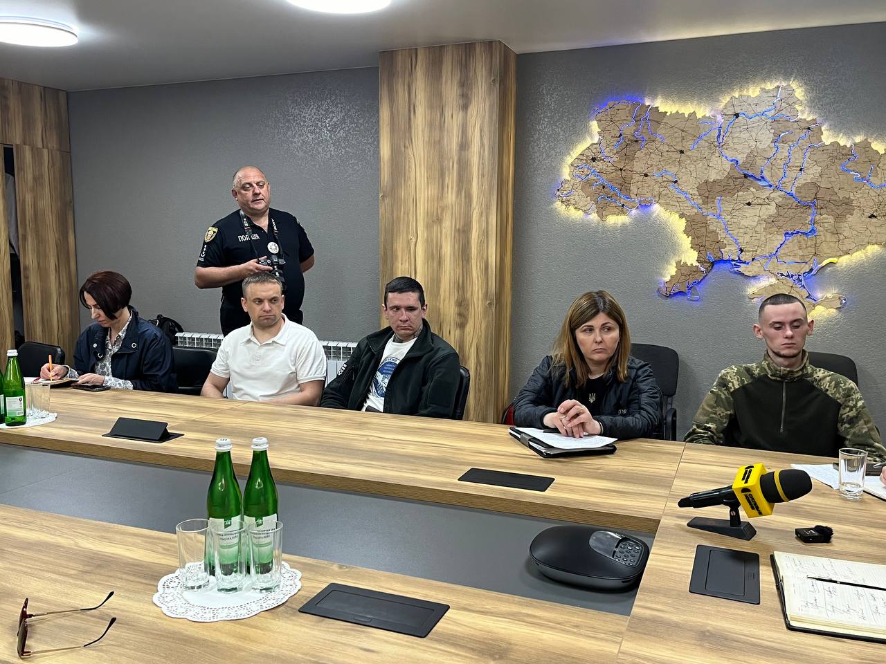 Новини Тернополя - фото з Михайло Діанов пішов служити в поліцію, хто ще з ветеранів доєднався