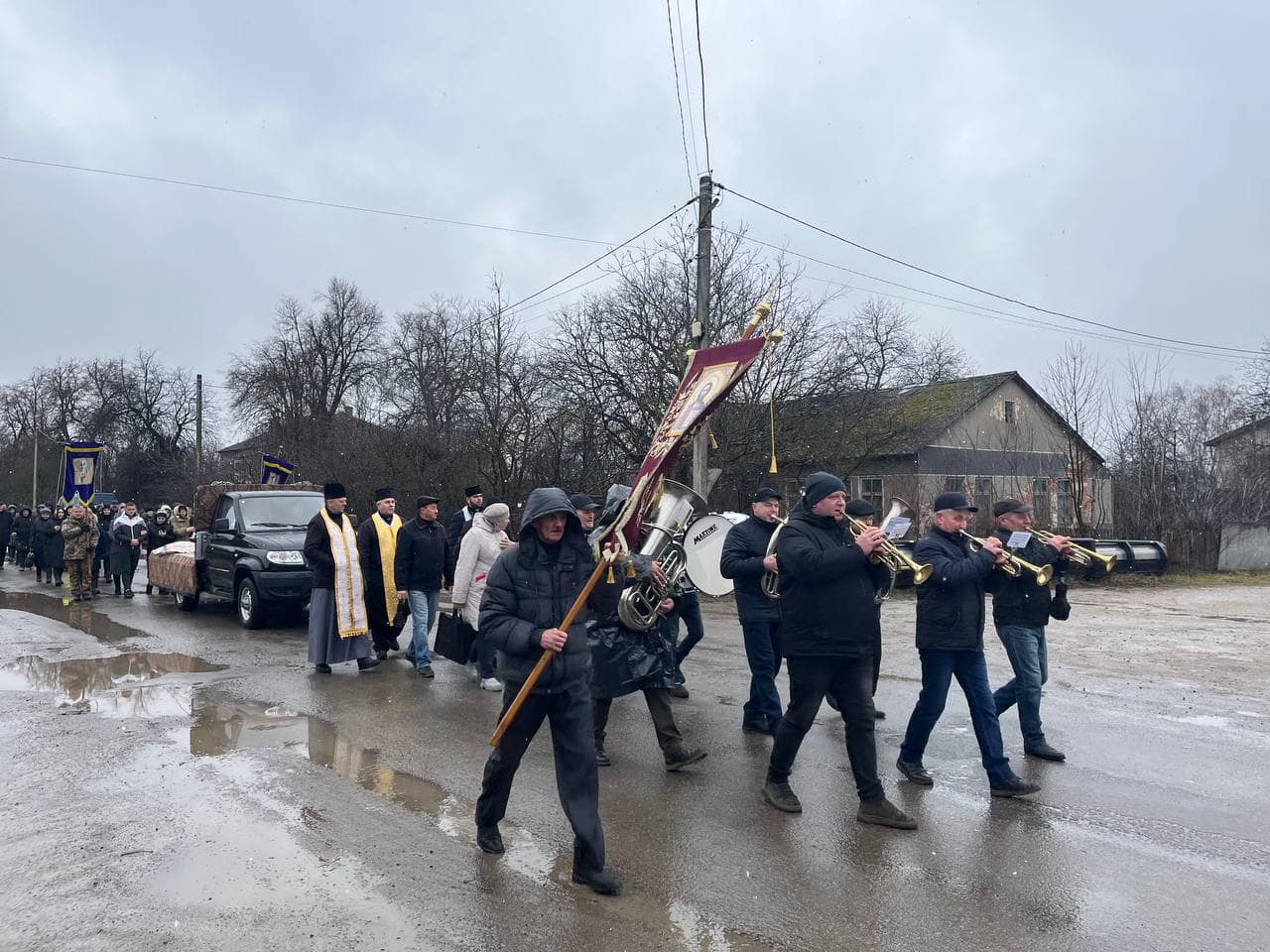 Новини Тернополя - фото з Тернопільщина втратила Захисників Віктора Іваськевича і Василя Чернюка