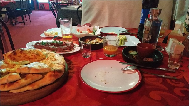 Новини Тернополя - фото з Подавали традиційні грузинські страви та турецьку випічку: яким був заклад Тбілісі на Новому Світі