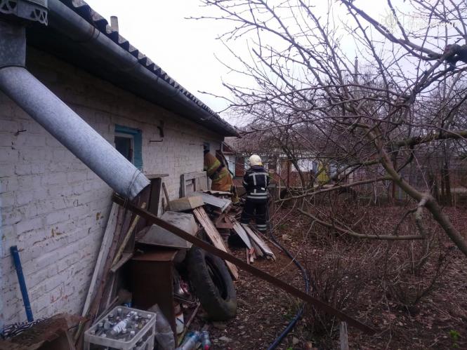 Новини Вінниці - фото з Згоріло велике приміщення, авто та речі: на Вінниччині за добу сталися три пожежі