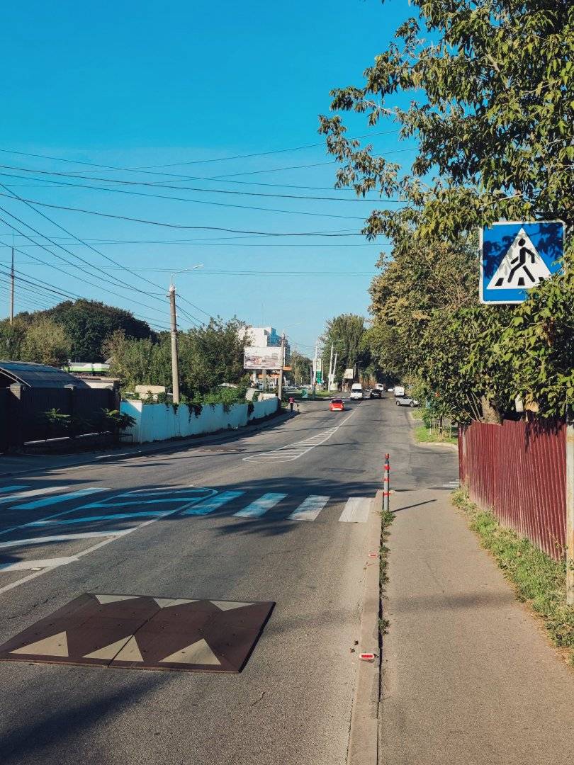 Новини Вінниці - фото з «Берлінські подушки». Навіщо їх ставлять у Вінниці, чи є в цьому сенс та яка ціна?