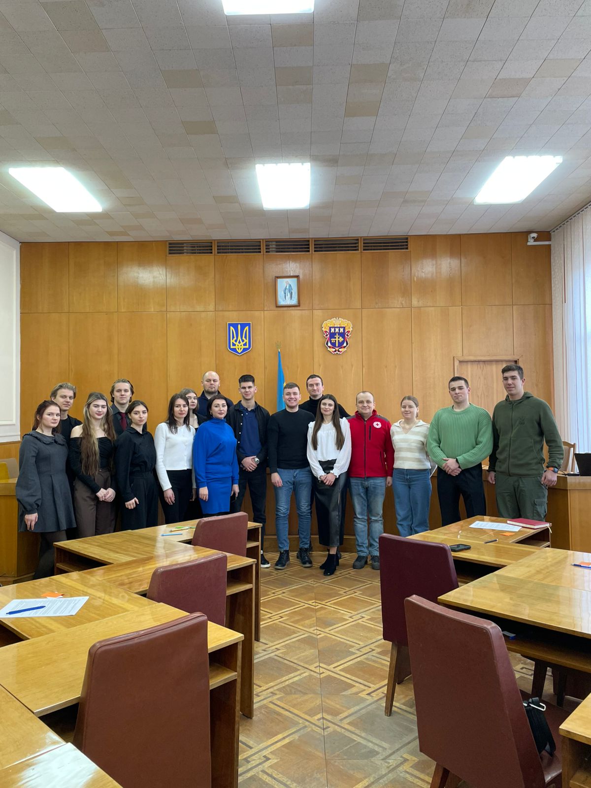 Новини Тернополя - фото з Створили Молодіжну раду при Тернопільській ОВА На зображенні може бути: 12 людей, люди навчаються та текст