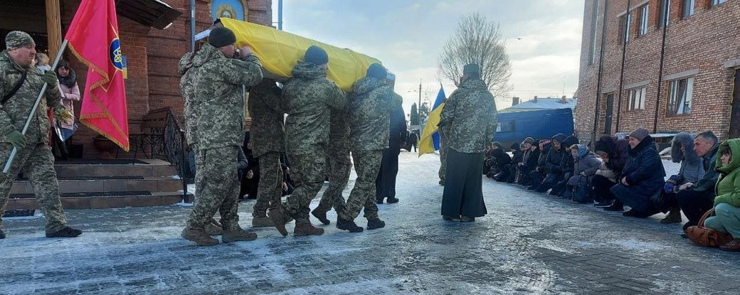 Новини Хмельницького - фото з У Хмельницькому попрощалися із 37-річним Євгенієм Йожиковим