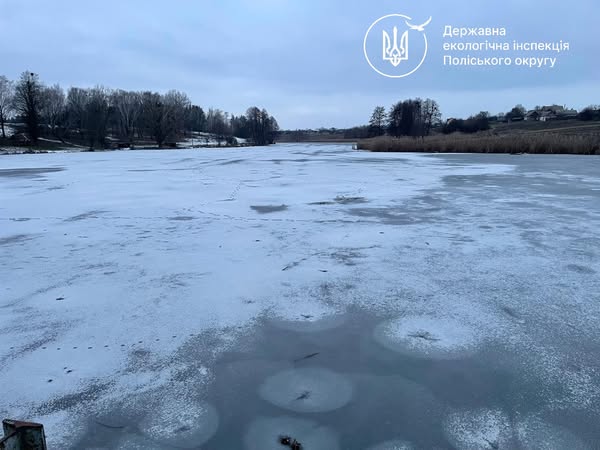 Новини Житомира - фото з Екоінспекція проводить рейди на водних об'єктах Житомирщини для перевірки дотримання правил любительського рибальства та виявлення фактів браконьєрства