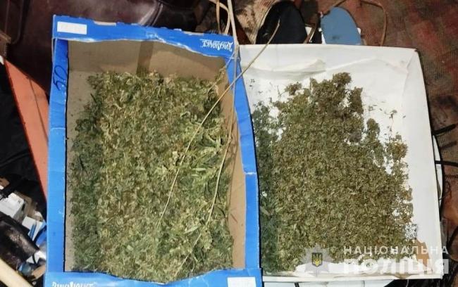 Новини Вінниці - фото з Житель Жмеринського району вдома зберігав зброю та наркотики