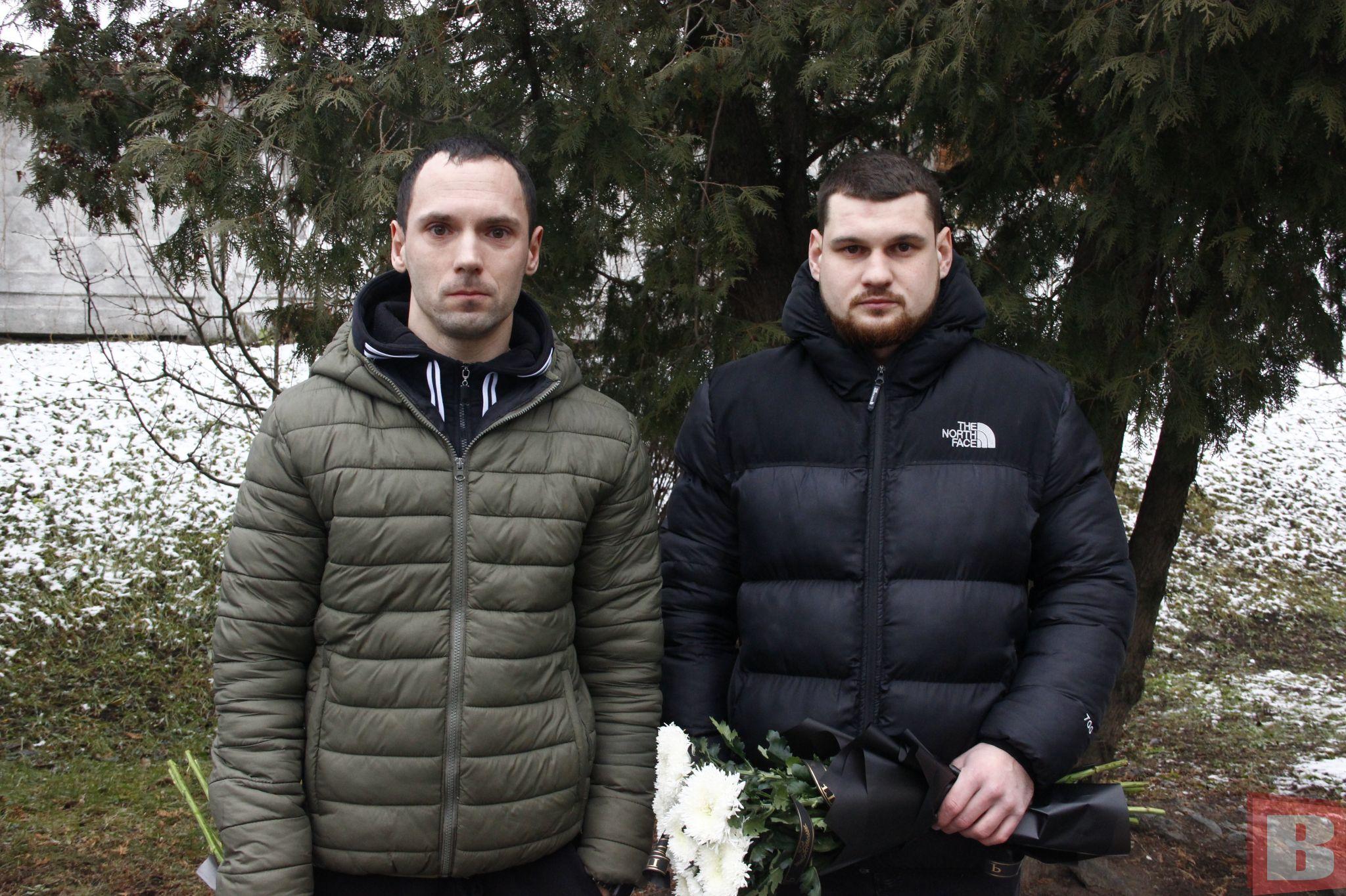 Новини Хмельницького - фото з Йому було 23: у Хмельницькому попрощалися з Богданом Мединським