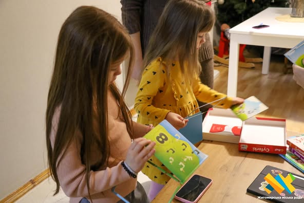 Новини Житомира - фото з Любов, що долає страхи: як родина відкрила двері свого дому прийомним діткам