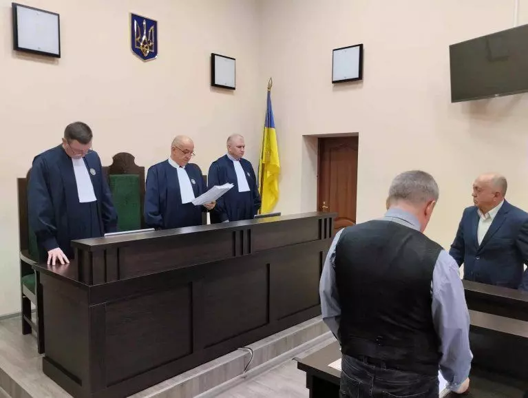 Новини Козятина - фото з Діана Цимбарович, яка потрапила під поїзд, виграла суд і отримає майже 500 тисяч компенсації