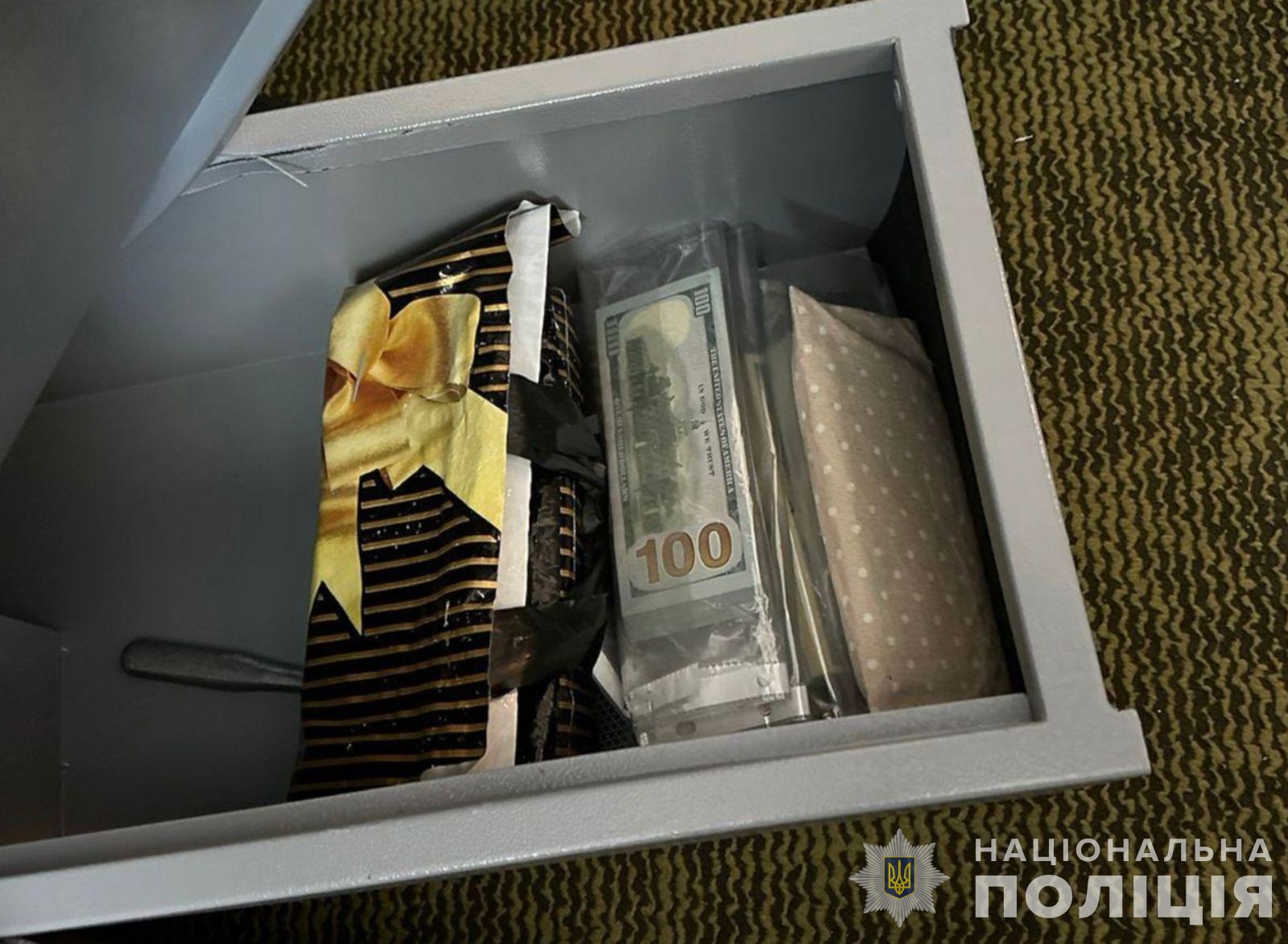 Новини Хмельницького - фото з На Хмельниччині викрили схему оформлення інвалідності за гроші На зображенні може бути: гроші та текст