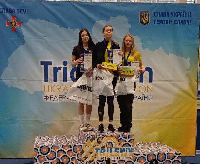 Новини Житомира - фото з Спортсмени з Житомирщини вибороли медалі на Чемпіонаті України з триатлону