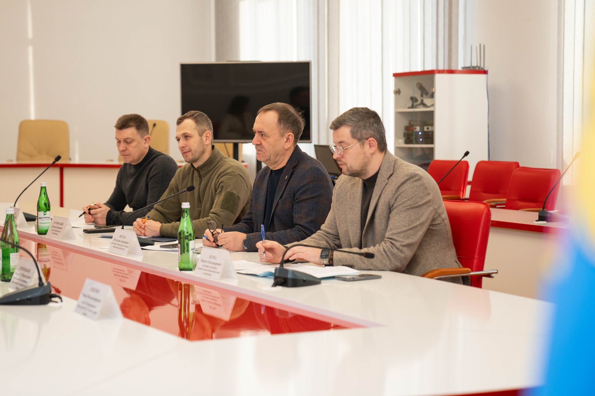 Новини Тернополя - фото з У Тернополі Уповноважений Верховної Ради з прав людини оглянув реабілітаційний центр На зображенні може бути: 4 людини та текст