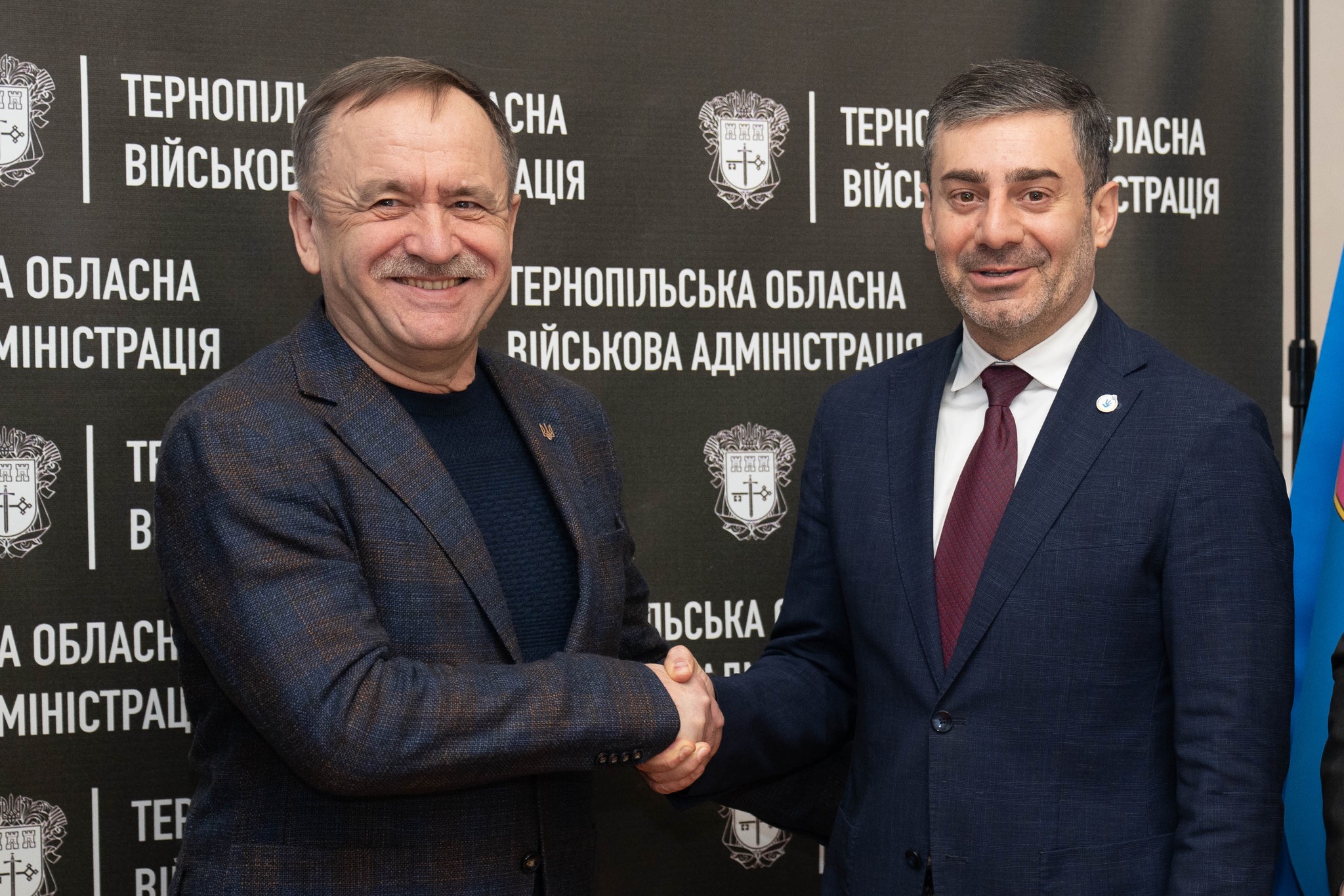 Новини Тернополя - фото з У Тернополі Уповноважений Верховної Ради з прав людини оглянув реабілітаційний центр На зображенні може бути: 2 людини та текст