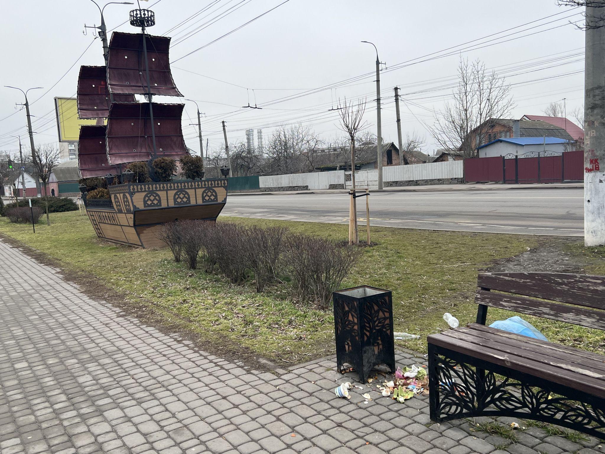 Новини Вінниці - фото з Родинне озеро закидали сміттям. Мешканці Тяжилова прагнуть покарати винуватців