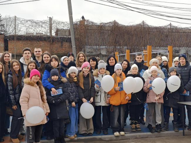 Новини Вінниці - фото з У Вінницькому ліцеї №4 відкрили перший у місті безбар’єрний майданчик «Єпростір»