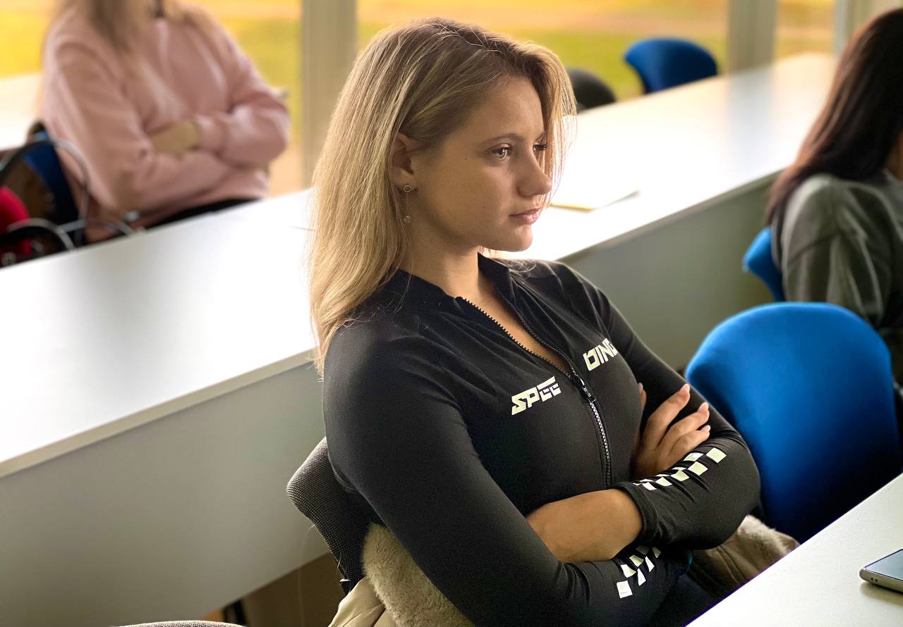 Новини Житомира - фото з У Житомирі експертка з особистого бренду Юліана Ковтун безоплатно навчатиме експертів та бізнес ведення блогу — як потрапити