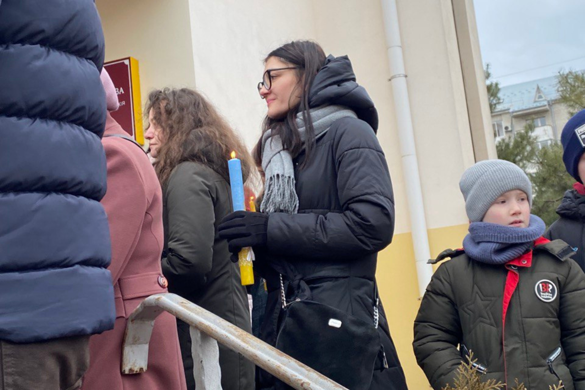 Новини Тернополя - фото з Як тернополяни освячували свічки на Стрітення у церкві святого Петра (РЕПОРТАЖ)