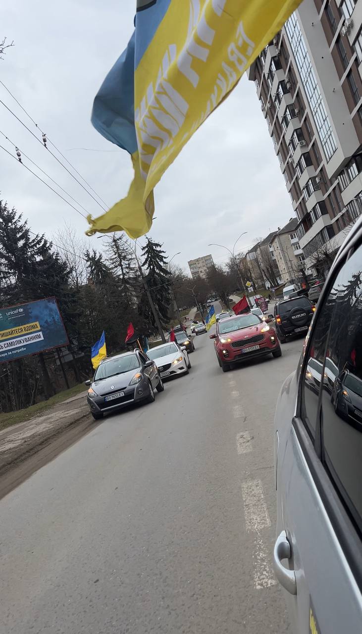 Новини Тернополя - фото з Як тернопільська волонтерка на псевдо «Відьма» супроводжує героїв «На щиті»