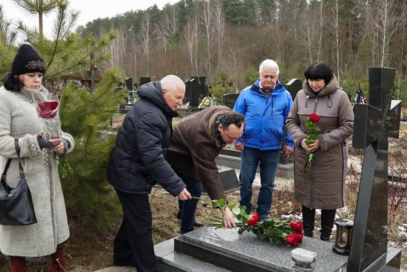 Новини Житомира - фото з У Житомирі вшанували памʼять письменника-шістдесятника Анатолія Шевчука