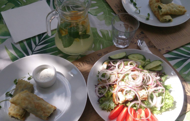 Новини Тернополя - фото з Подавали різні види штруделів та проводили кулінарні змагання: яким був ресторан «Йозеф Штрудель»