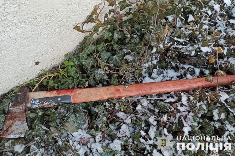 Новини Тернополя - фото з 20-річного кременчанина підозрюють у нанесенні тілесних ушкоджень трьом знайомим